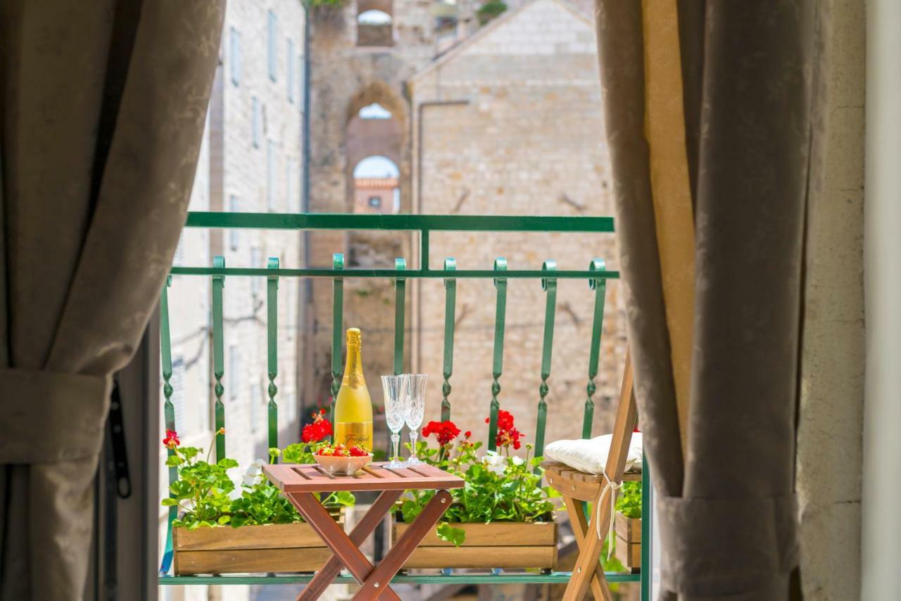 فندق Lux Aurelius In Split Centre Old Town المظهر الخارجي الصورة