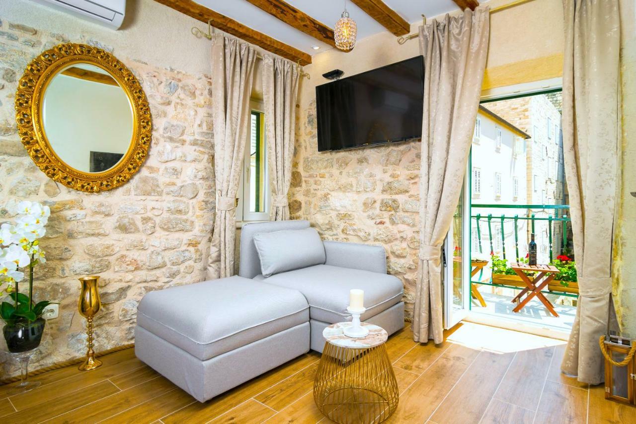 فندق Lux Aurelius In Split Centre Old Town المظهر الخارجي الصورة