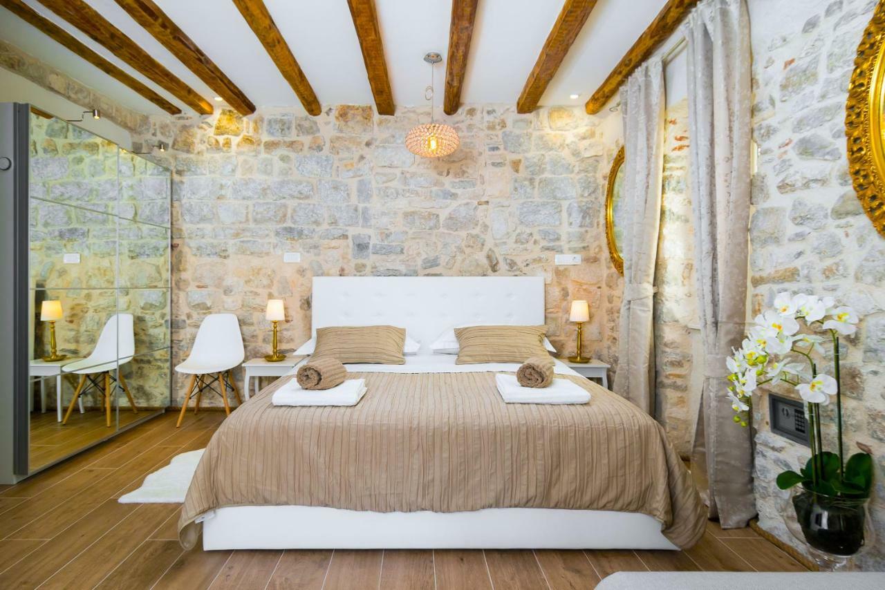 فندق Lux Aurelius In Split Centre Old Town المظهر الخارجي الصورة