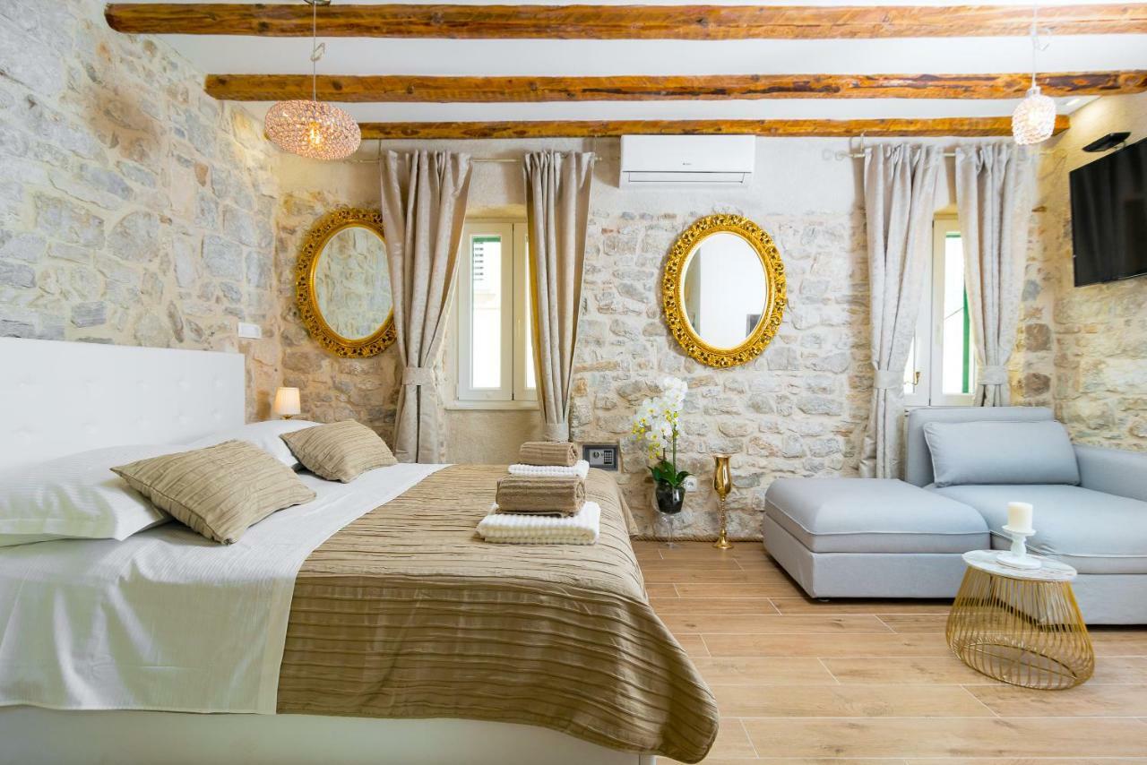 فندق Lux Aurelius In Split Centre Old Town المظهر الخارجي الصورة
